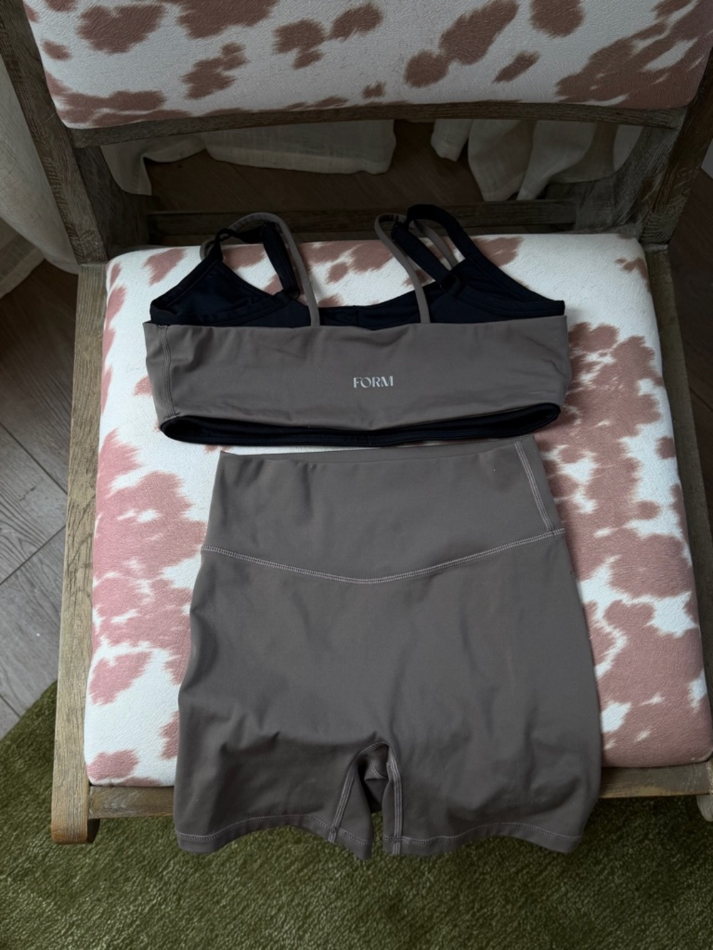 WORN ONCE FORM Taupe High-Waist Biker Shorts and Black-Trim Sports Bra Set - Picture 2 of 3